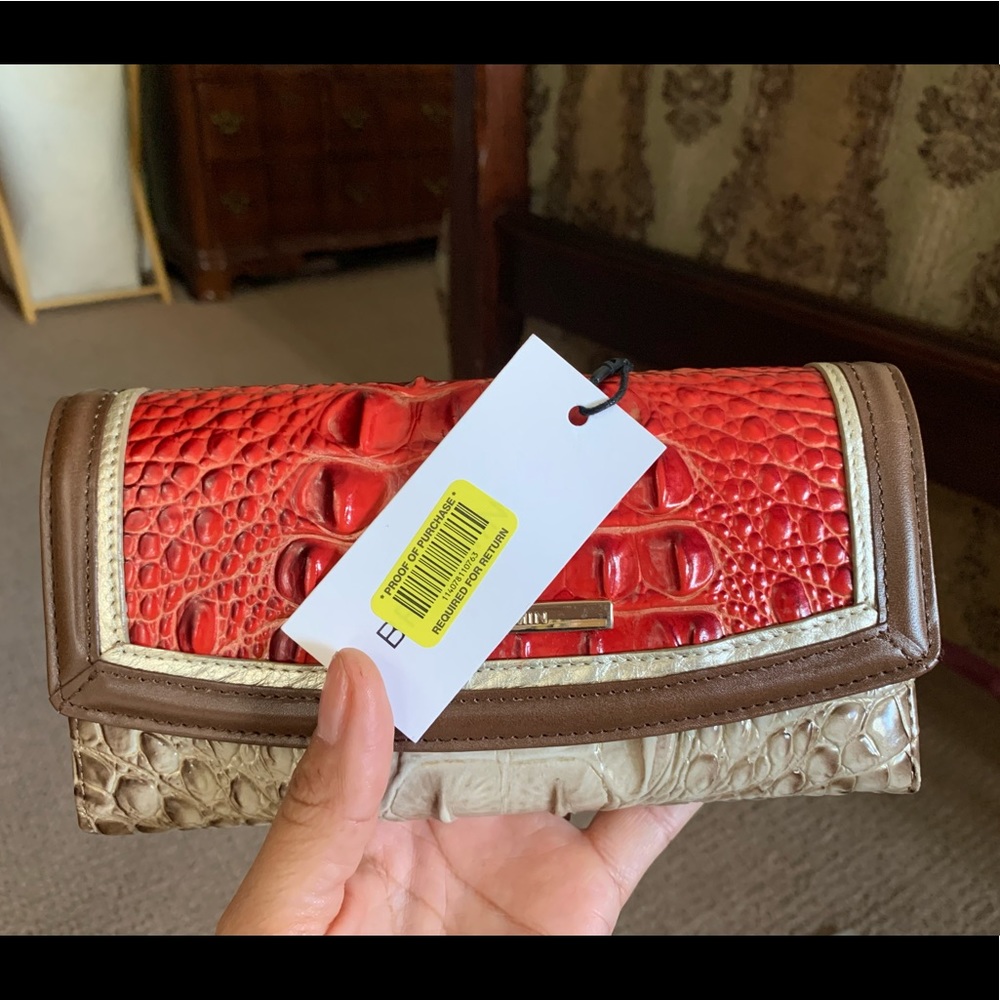 Brahmin LG checkbook wallet! - Picture 3 of 8
